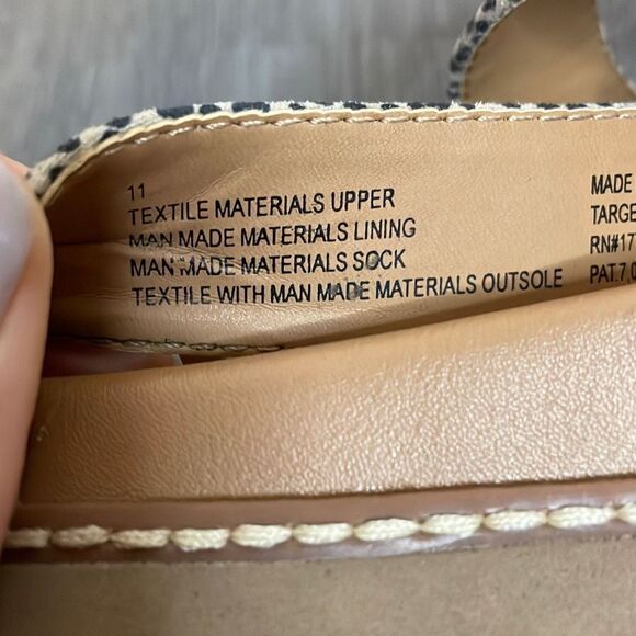 Universal Thread Lug Sole Sandals Leopard Print Animal Print Strap Size 11 - Picture 8 of 8